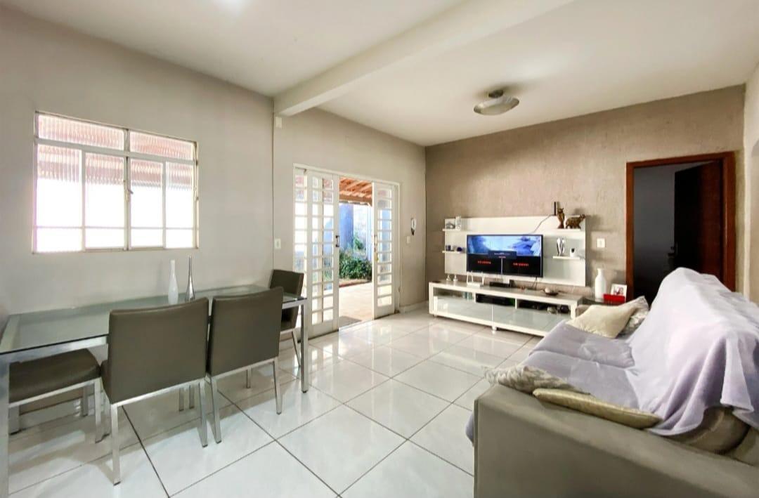 Casa, Goiânia, 3 Quartos, 2 Vagas