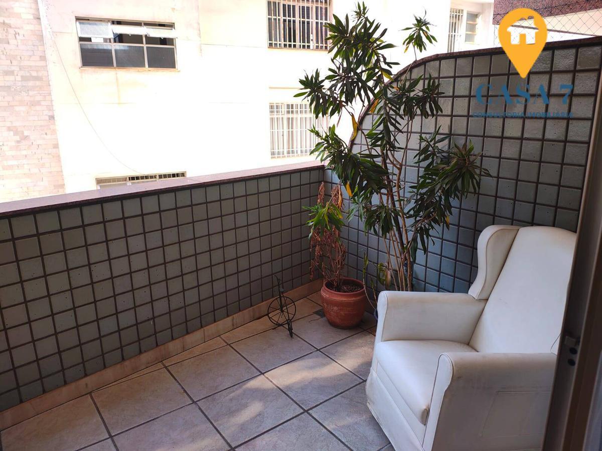 Apartamento, Coração de Jesus, 4 Quartos, 2 Vagas, 1 Suíte