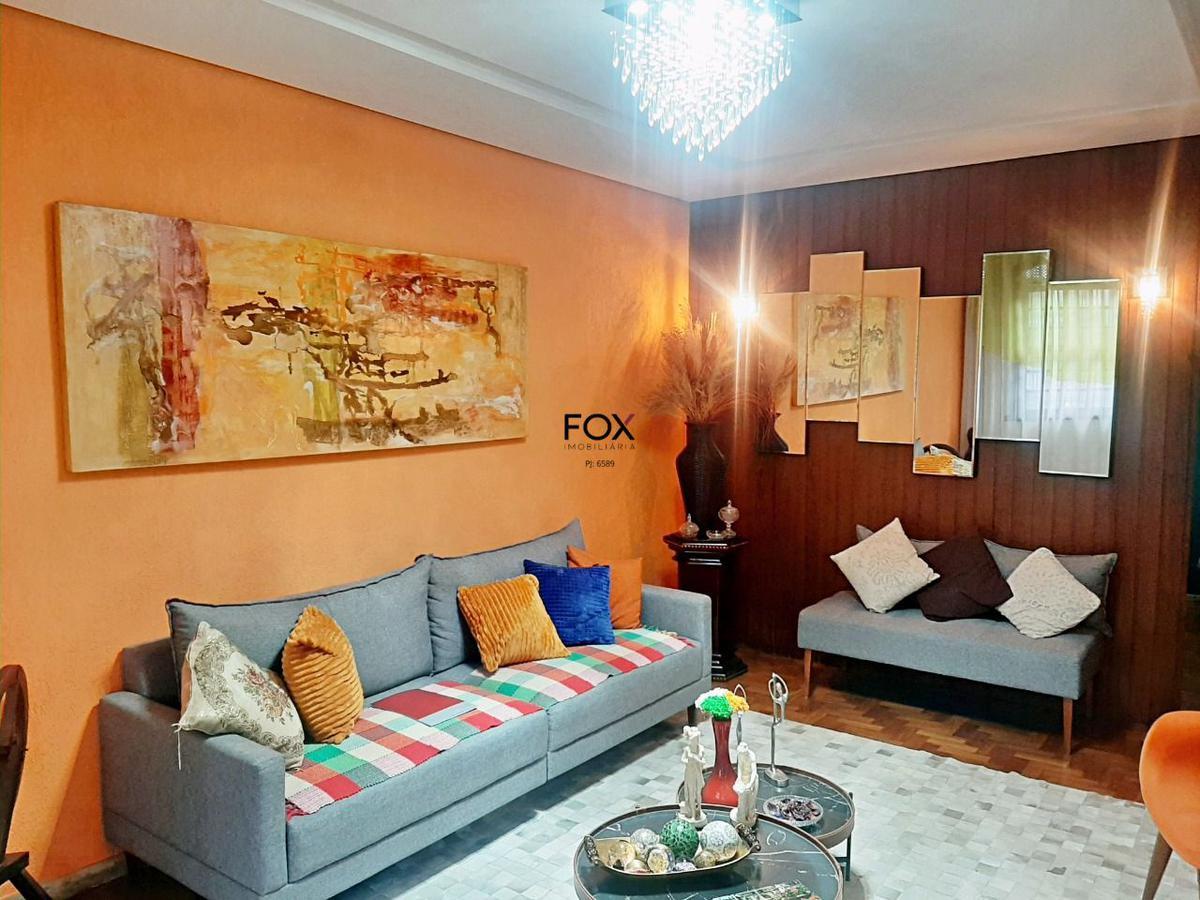 Casa, Colégio Batista, 6 Quartos, 2 Vagas, 1 Suíte