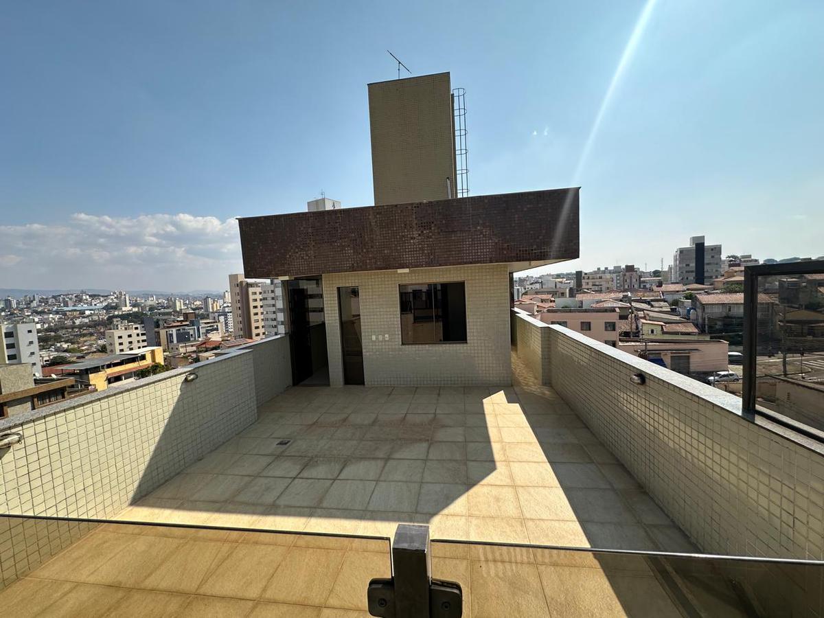 Cobertura, Padre Eustáquio, 4 Quartos, 3 Vagas, 1 Suíte