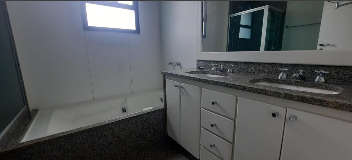 Apartamento, Savassi, 4 Quartos, 3 Vagas, 2 Suítes