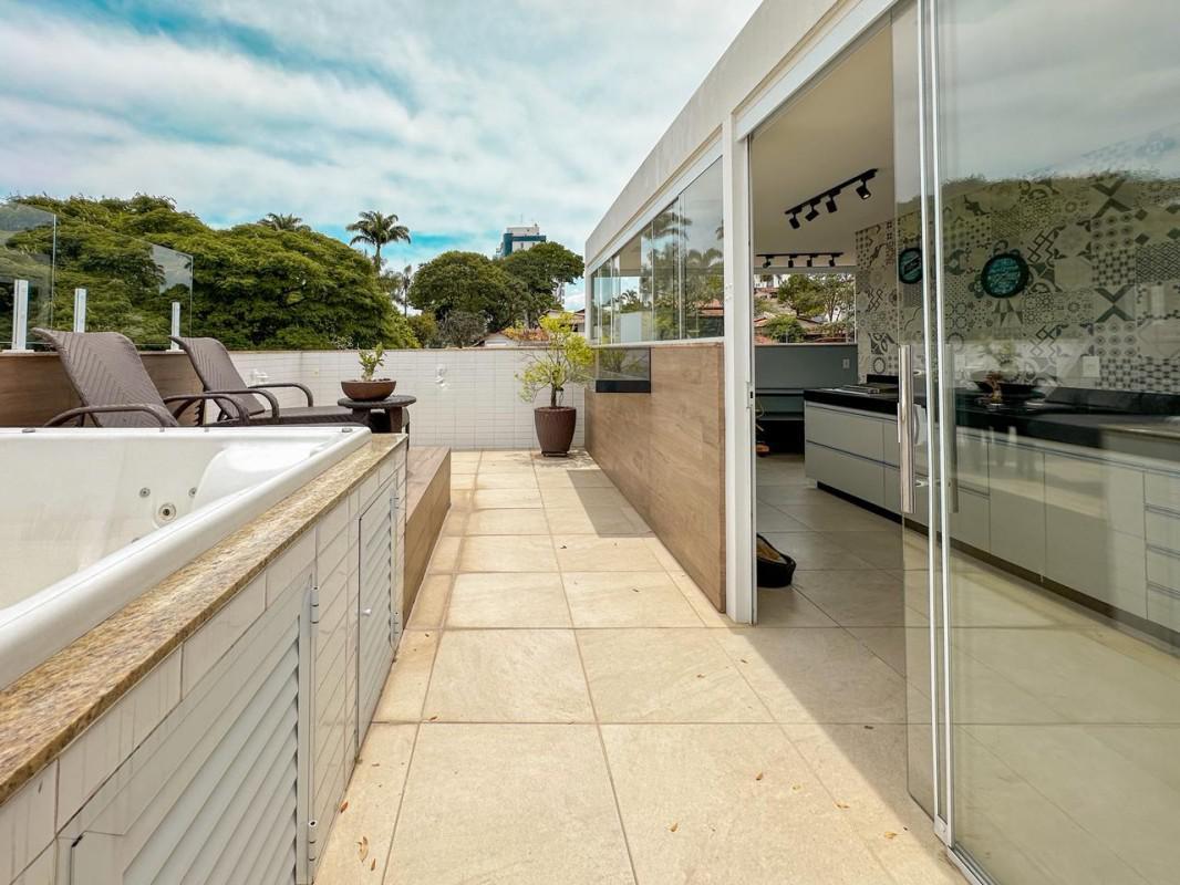 Cobertura, Ouro Preto, 3 Quartos, 2 Vagas, 1 Suíte