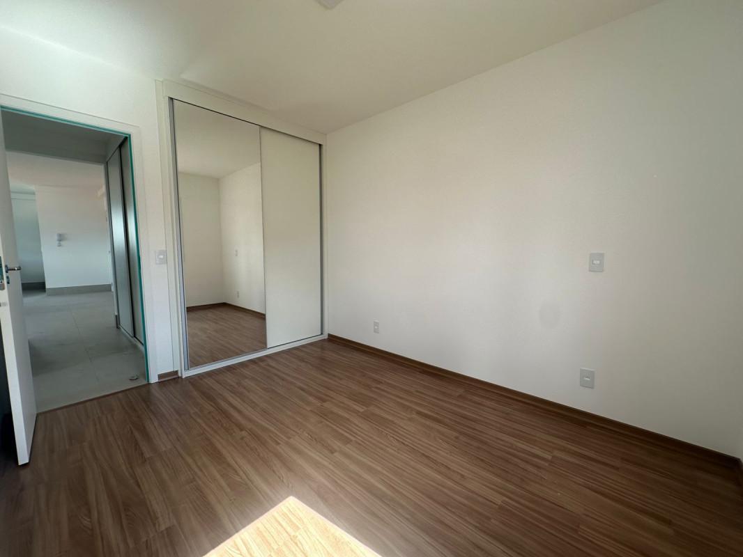 Apartamento, Esplanada, 2 Quartos, 1 Vaga, 1 Suíte