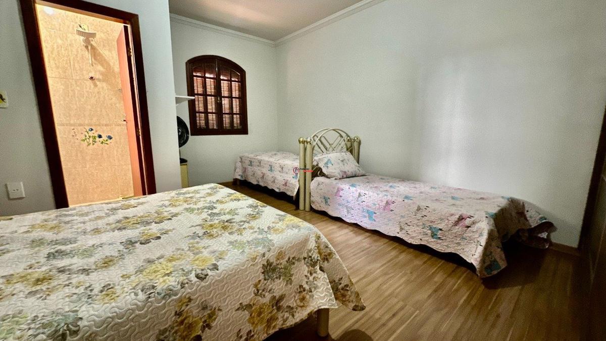Casa, Copacabana, 3 Quartos, 8 Vagas, 3 Suítes