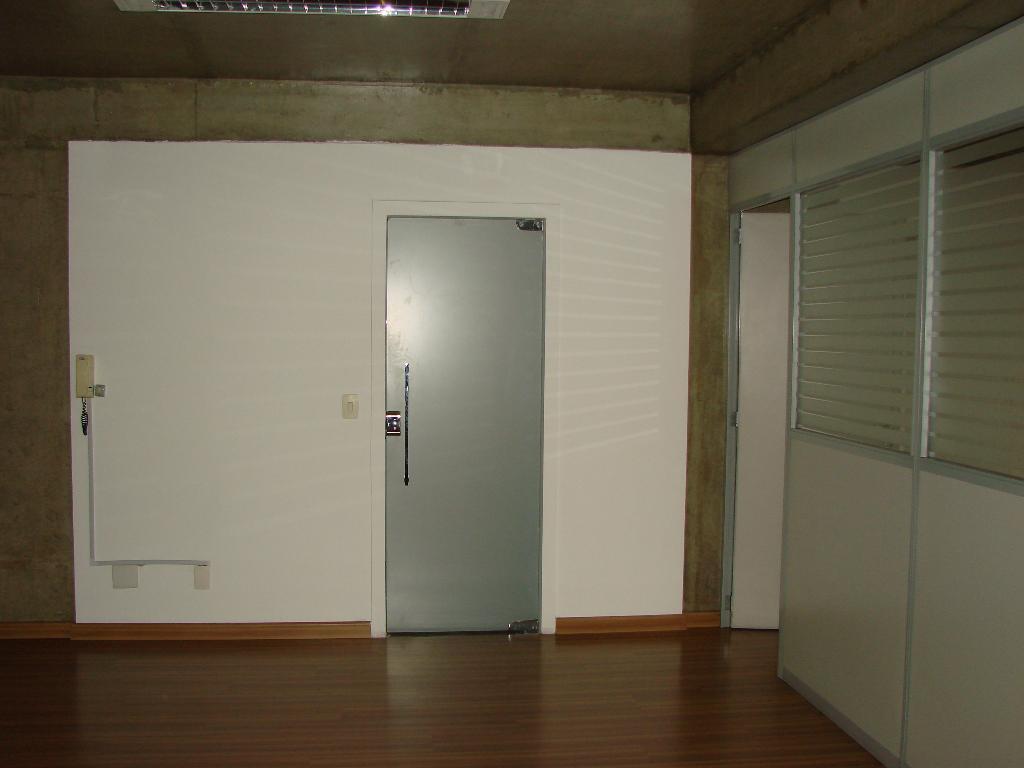Sala, Lourdes, 0 Vaga