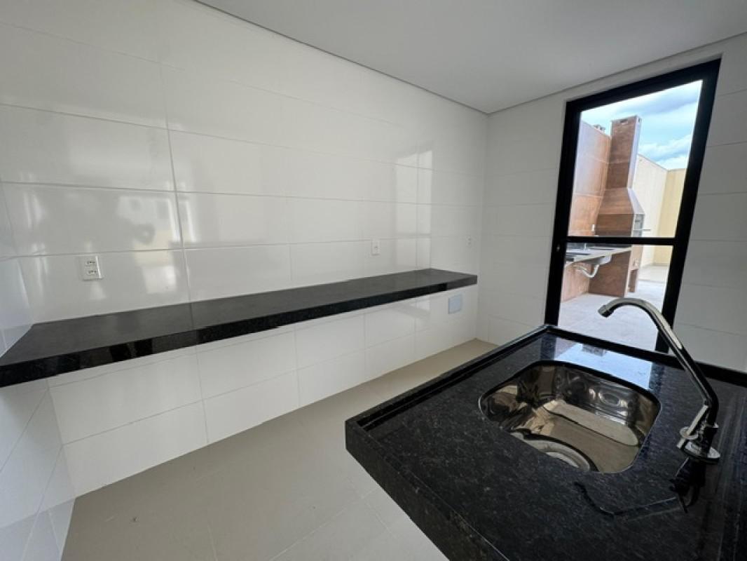 Apartamento, Serrano, 2 Quartos, 2 Vagas