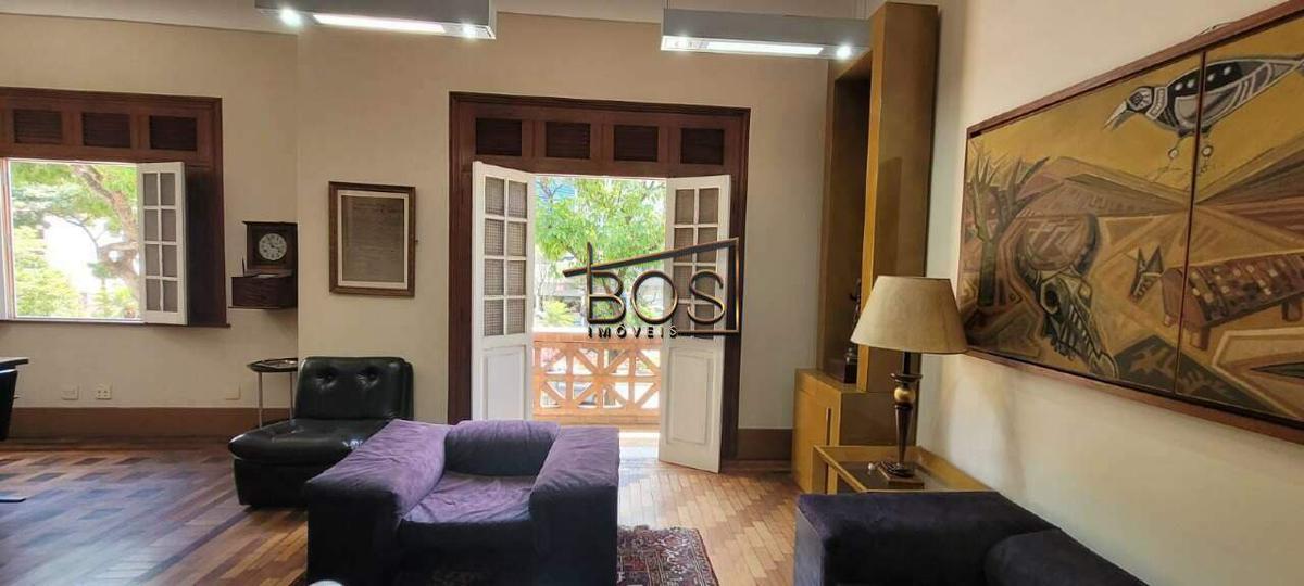 Casa, Centro, 10 Quartos, 15 Vagas, 6 Suítes