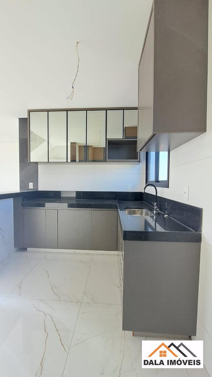 Cobertura, Planalto, 4 Quartos, 2 Vagas, 1 Suíte