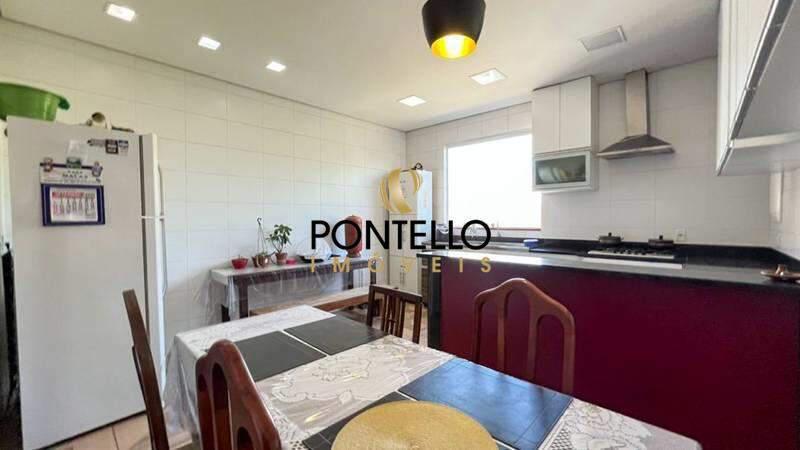 Apartamento, Floresta, 6 Quartos, 0 Vaga, 1 Suíte