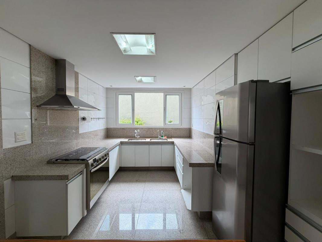 Casa, Jardim Atlântico, 4 Quartos, 6 Vagas, 2 Suítes