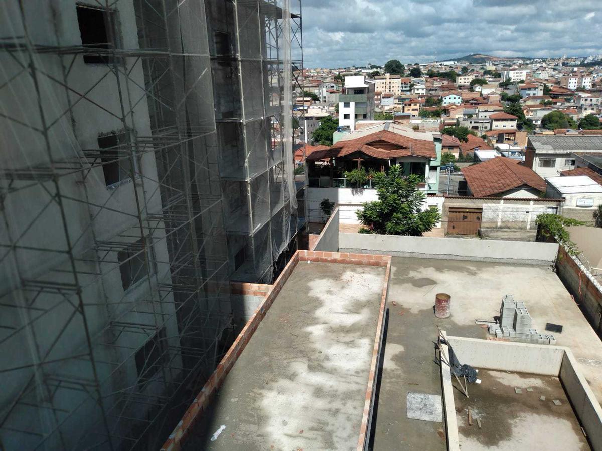 Apartamento, Serrano, 2 Quartos, 2 Vagas, 1 Suíte