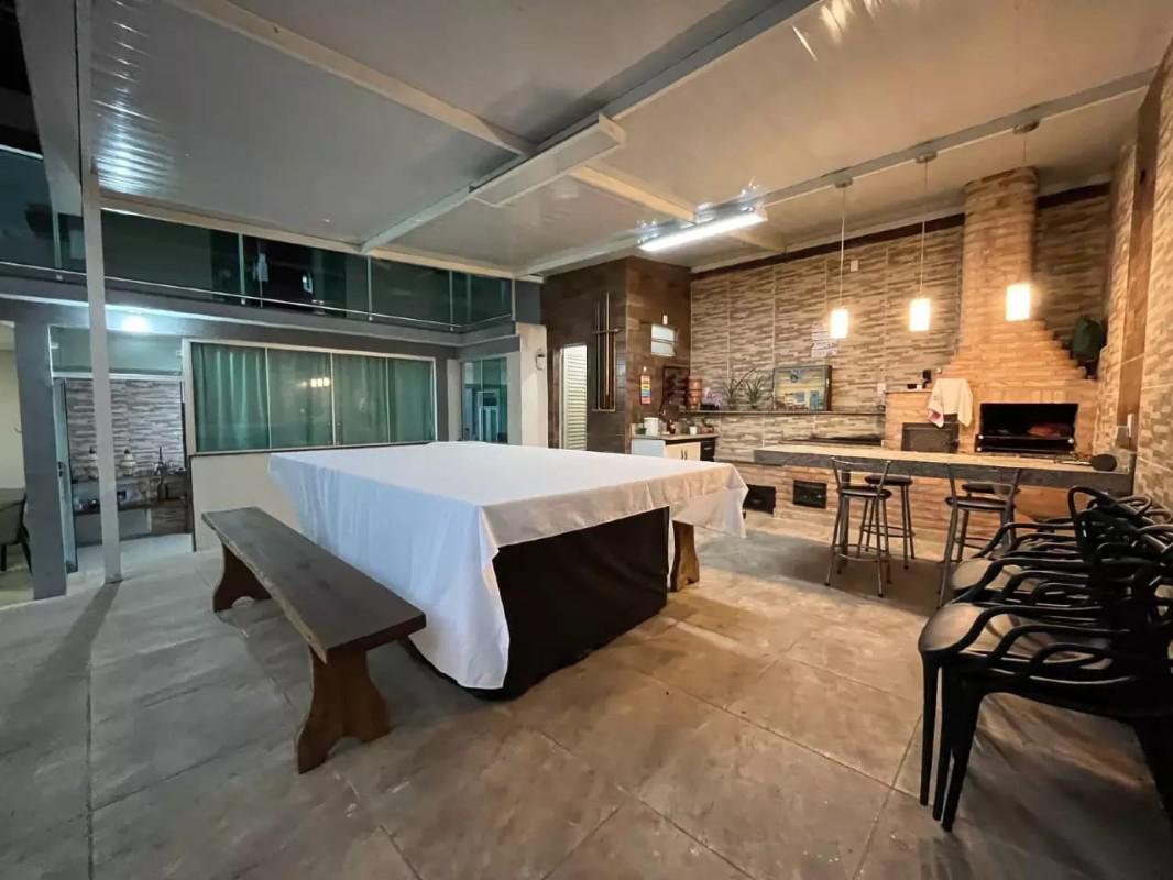 Casa, Santa Helena, 3 Quartos, 2 Vagas, 1 Suíte