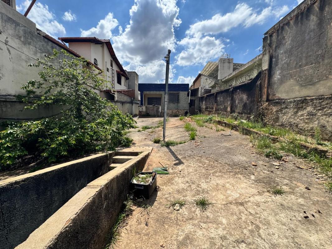 Casa, Horto, 3 Quartos, 0 Vaga