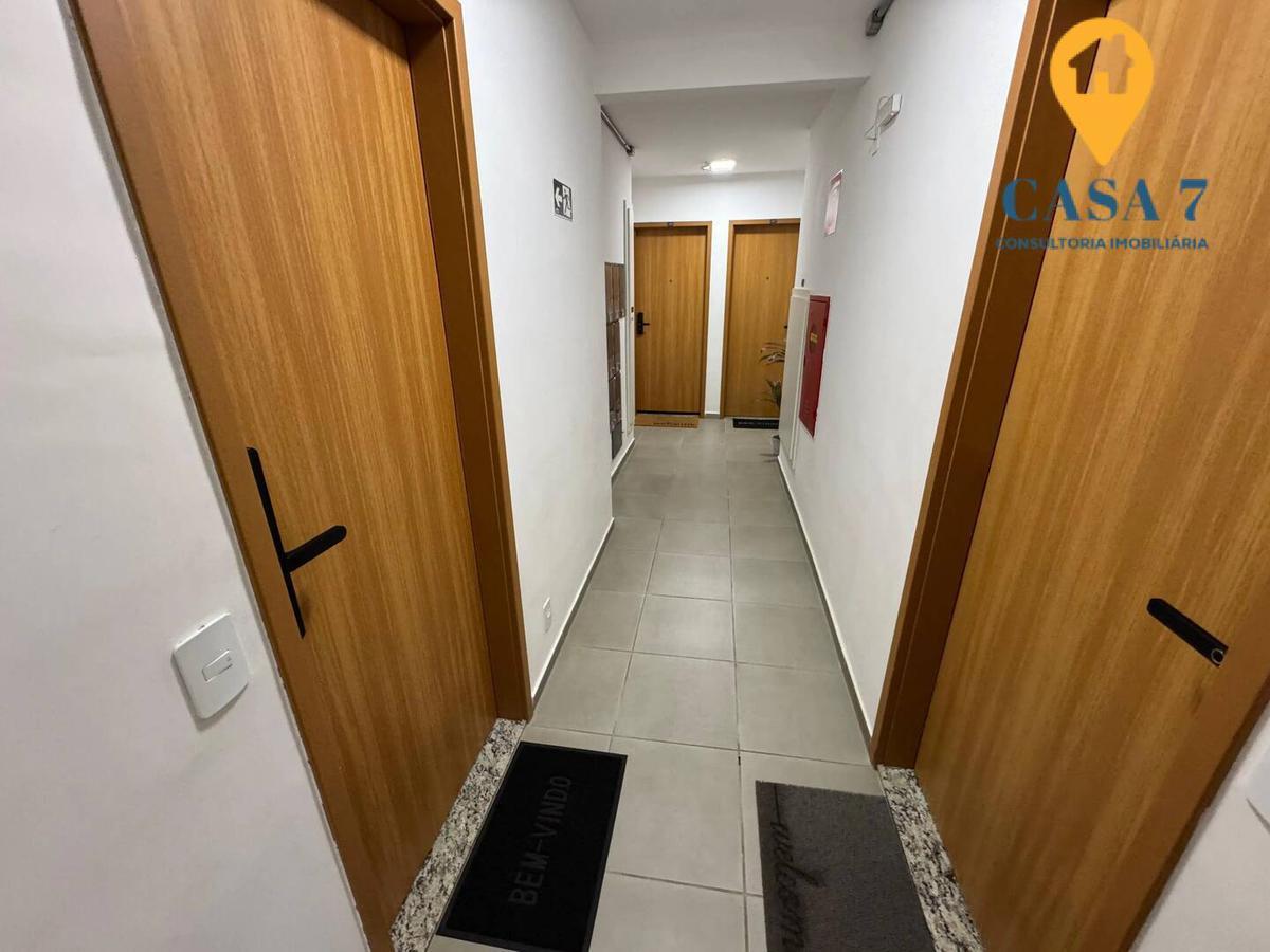 Apartamento, Colégio Batista, 2 Quartos, 1 Vaga