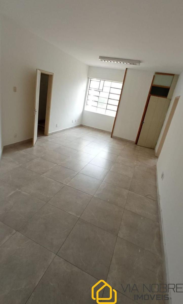 Sala, Centro