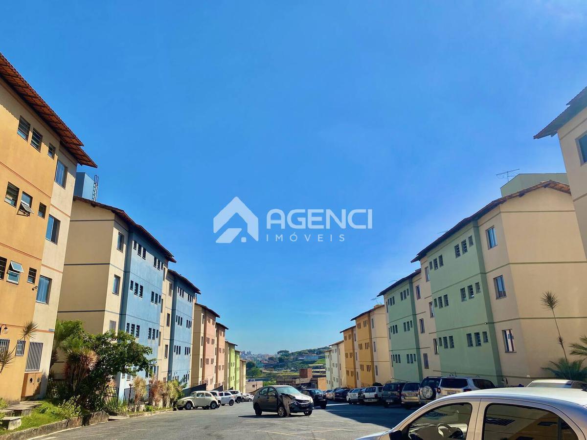 Apartamento, Camargos, 2 Quartos, 0 Vaga, 0 Suíte