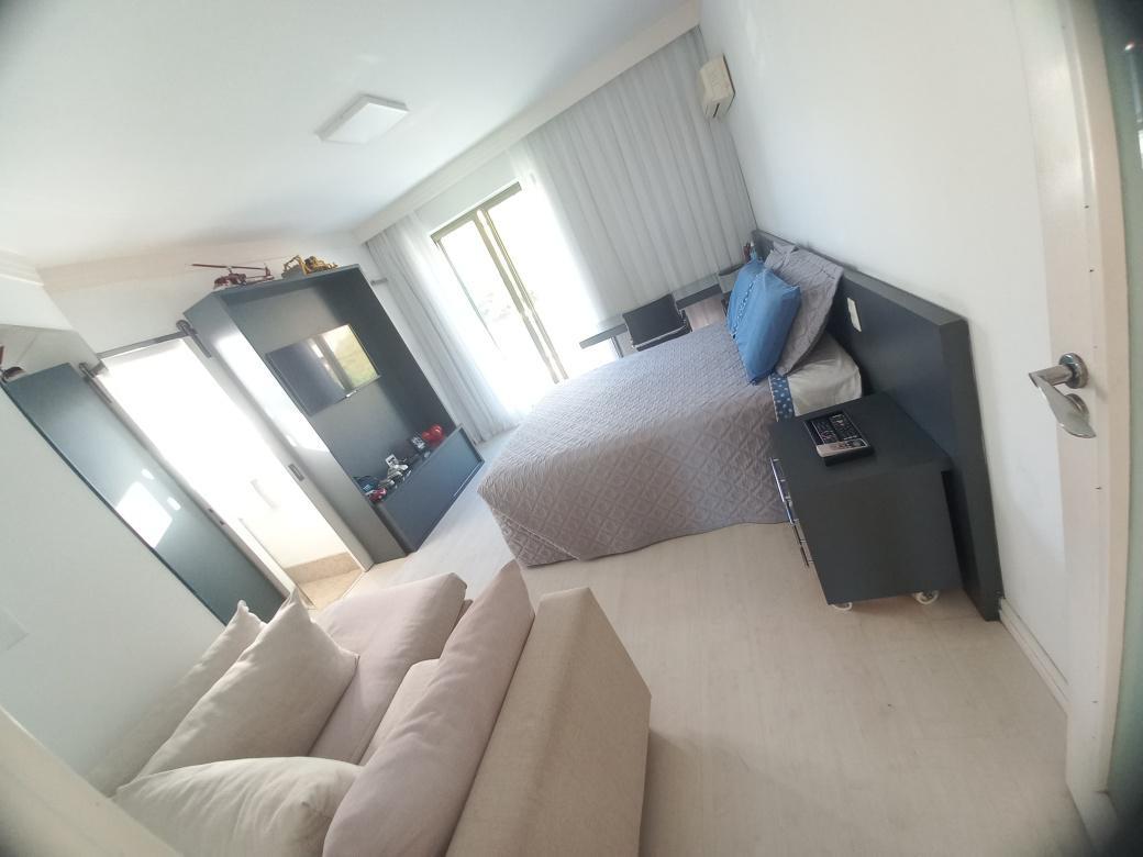 Casa, Estoril, 4 Quartos, 5 Vagas, 4 Suítes