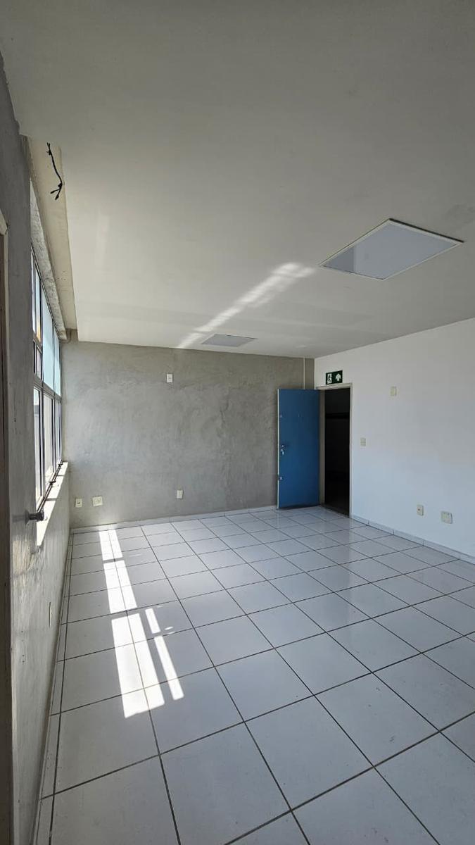 Sala, Padre Eustáquio, 0 Quarto, 0 Vaga