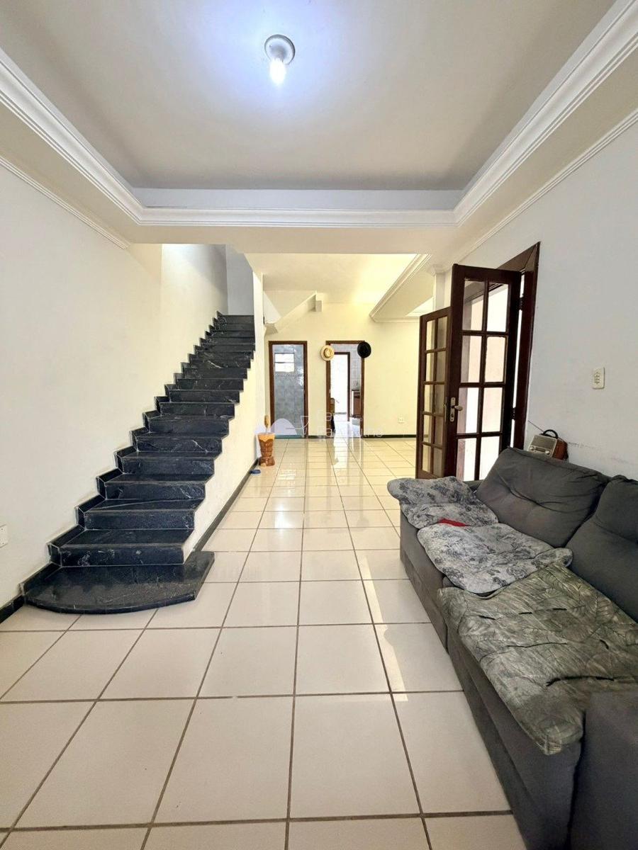 Casa, Garças, 3 Quartos, 4 Vagas, 1 Suíte