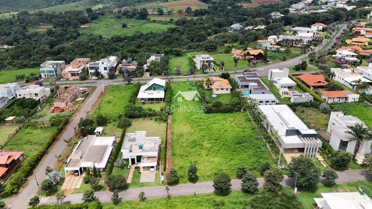 Lote, Condomínio Serra dos Bandeirantes, 0 Quarto, 0 Vaga