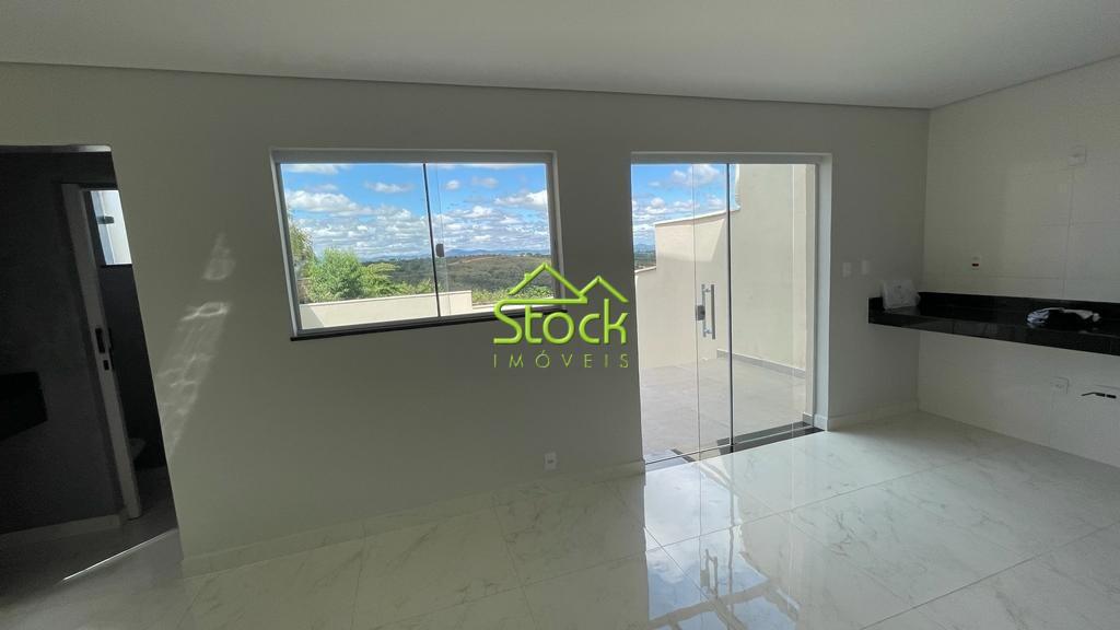 Casa, Shalimar, 3 Quartos, 2 Vagas, 1 Suíte