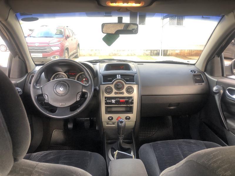 Renault Megane Sedan Dynamique Hi-flex 1.6 16v