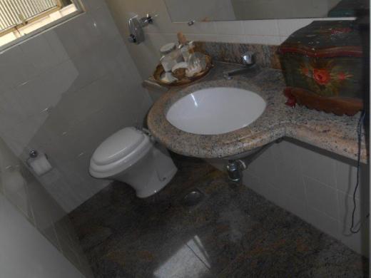 Apartamento, Vila Paris, 3 Quartos, 2 Vagas, 1 Suíte