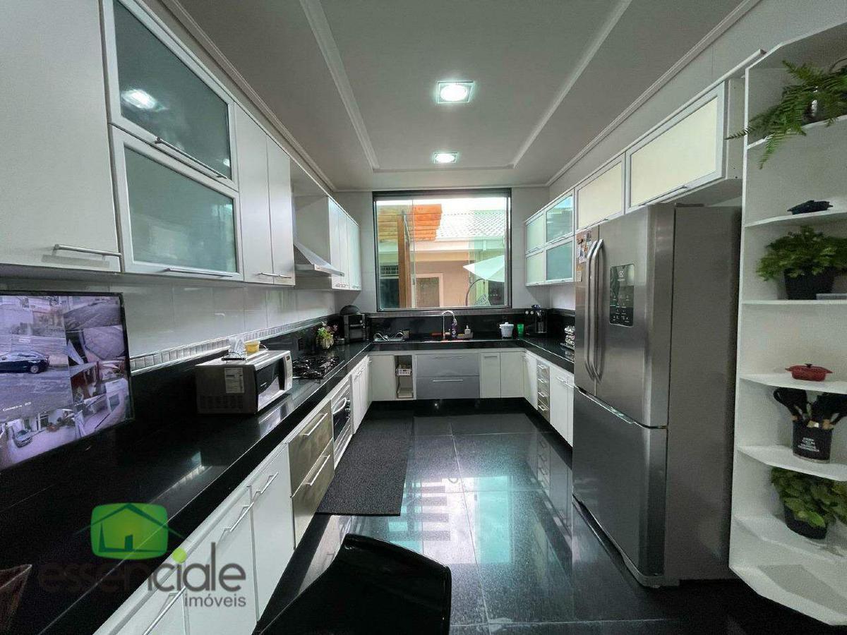 Casa, Jardim Riacho das Pedras, 4 Quartos, 5 Vagas, 1 Suíte