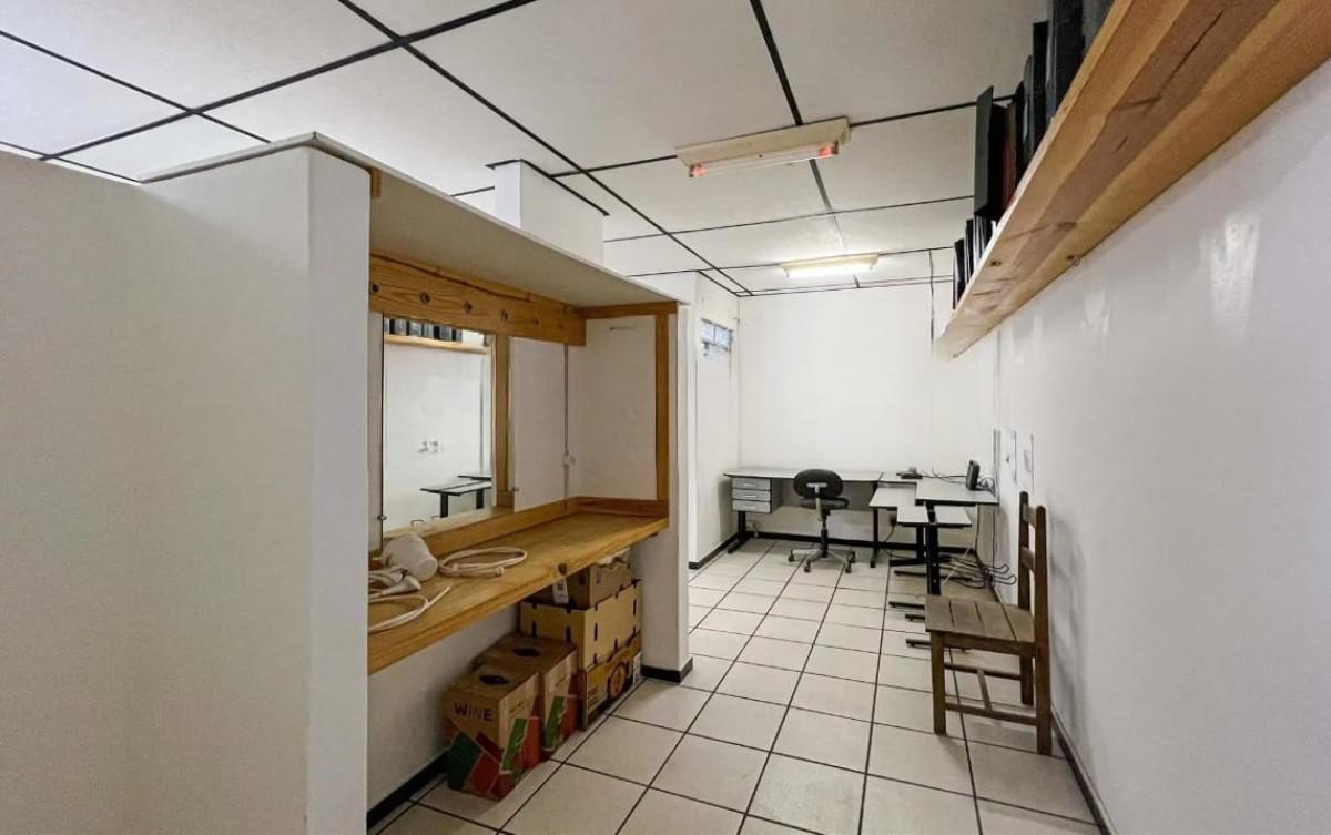 Casa, Sagrada Família, 1 Quarto, 1 Vaga