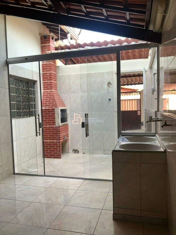 Casa, Coqueiros, 2 Quartos, 1 Vaga