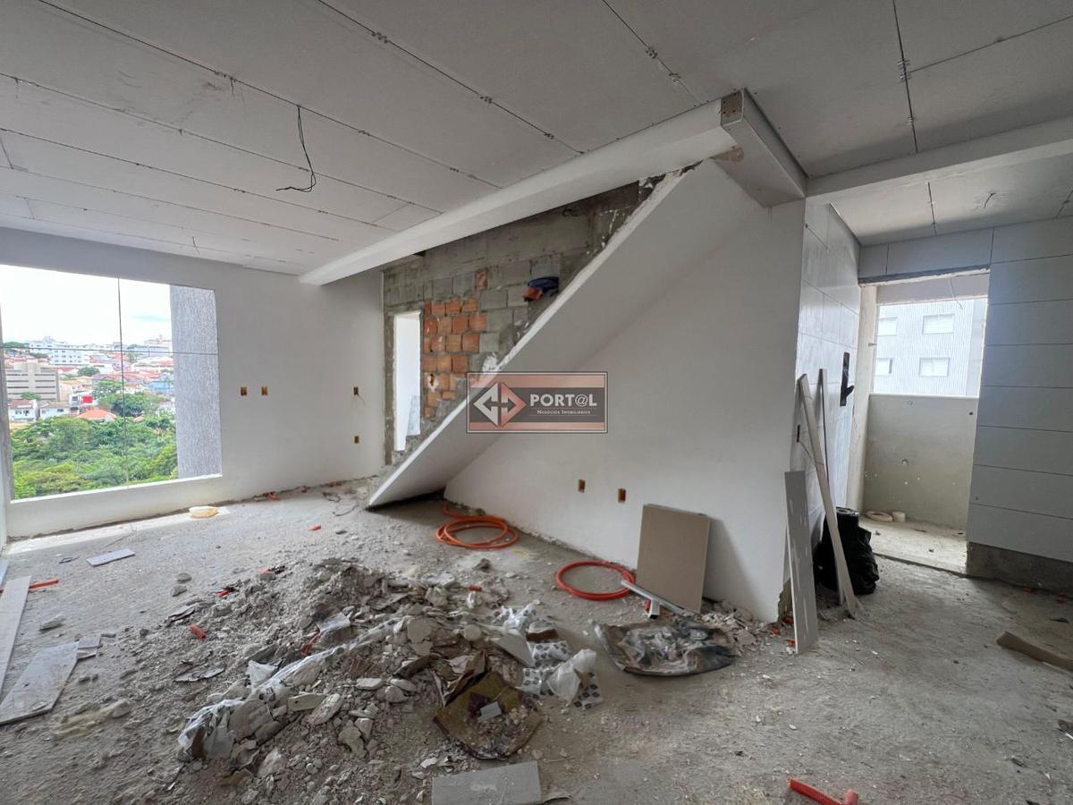 Cobertura, Itapoã, 3 Quartos, 2 Vagas, 1 Suíte