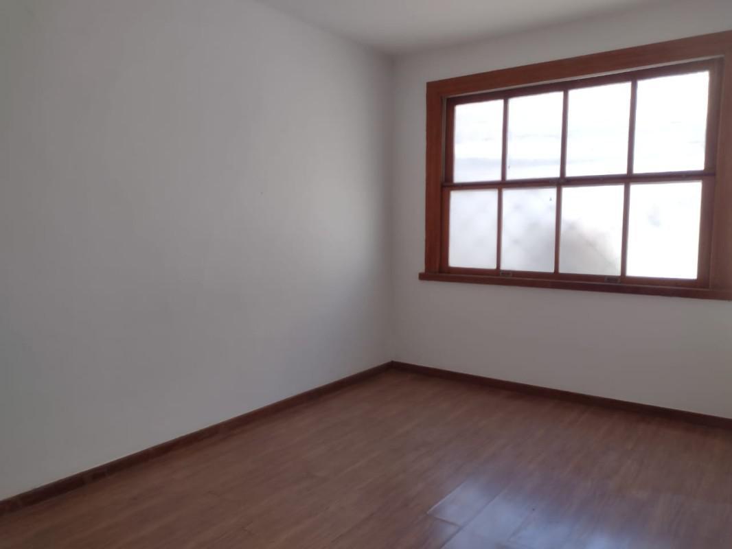 Casa, Calafate, 4 Quartos, 3 Vagas, 2 Suítes