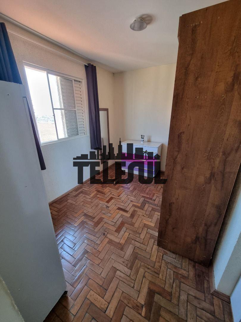 Casa, Pinheiros, 6 Quartos, 0 Vaga, 3 Suítes