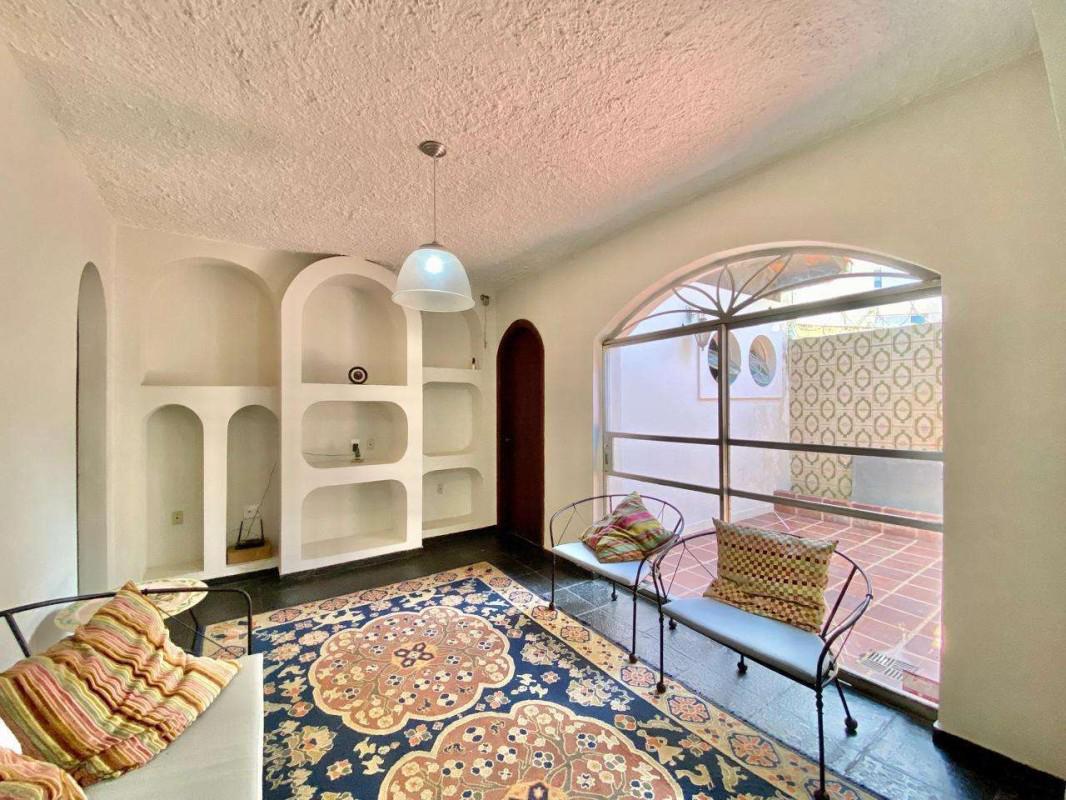 Casa, Sion, 4 Quartos, 6 Vagas, 1 Suíte