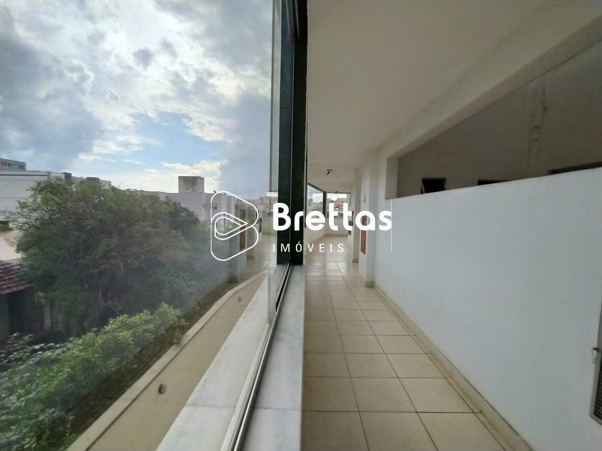 Apartamento, Centro, 3 Quartos, 2 Vagas, 1 Suíte