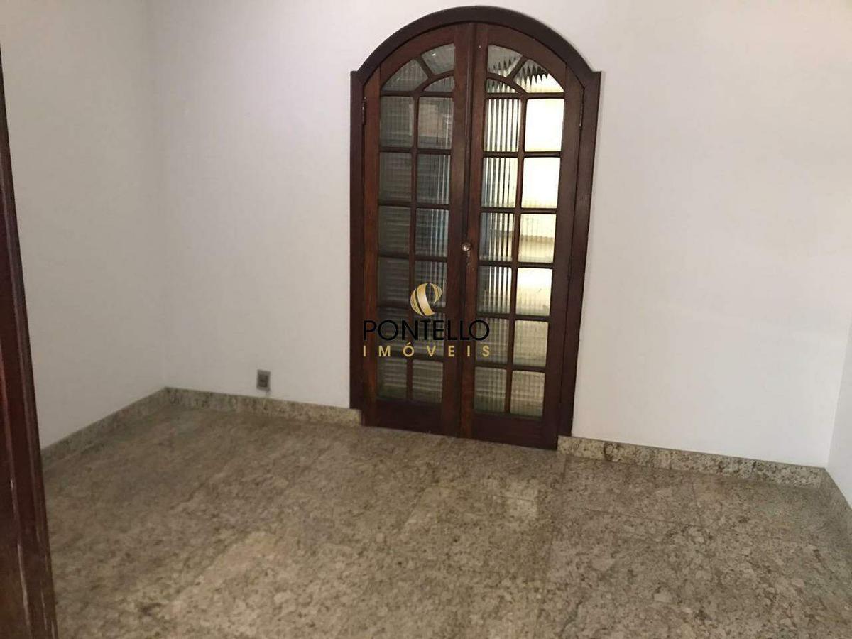 Casa, Centro, 3 Quartos, 0 Vaga, 1 Suíte