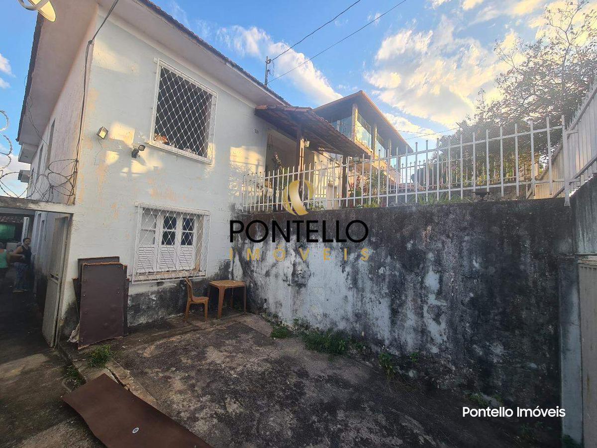 Casa, Cachoeirinha, 4 Quartos, 1 Vaga, 1 Suíte