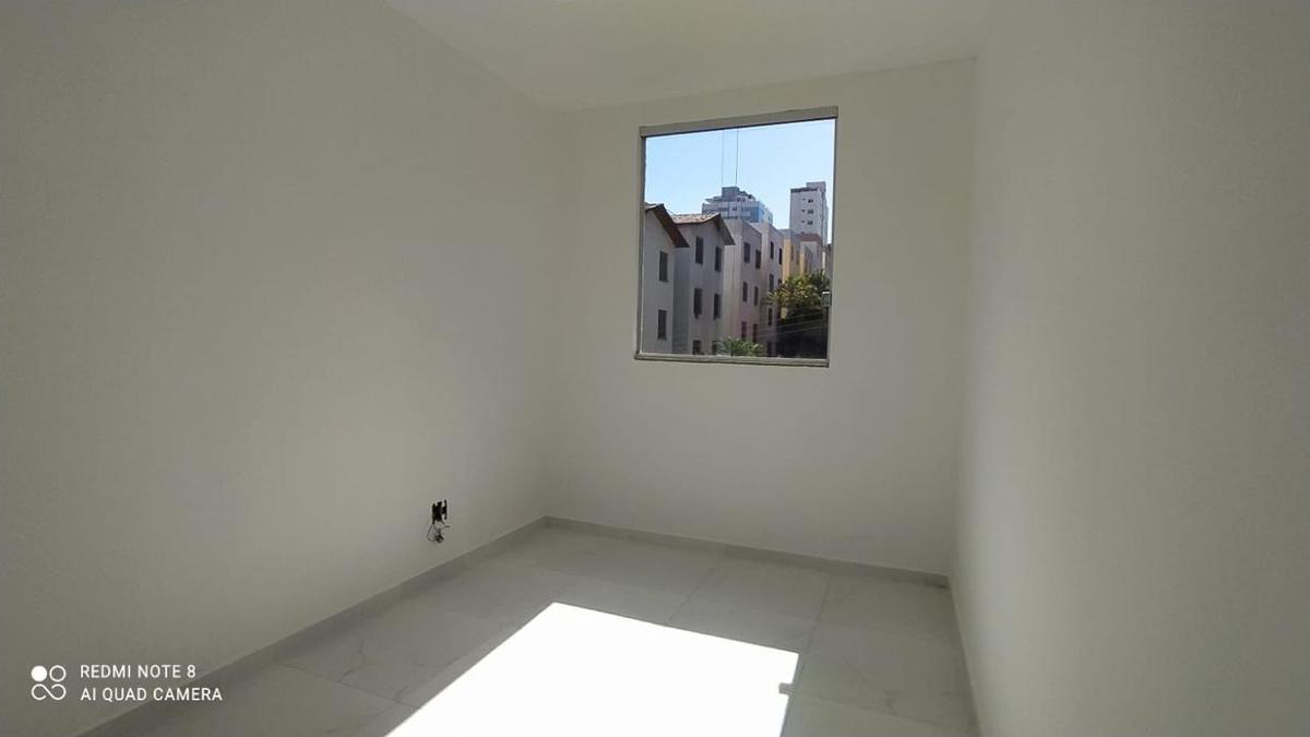 Apartamento, Sagrada Família, 3 Quartos, 1 Vaga