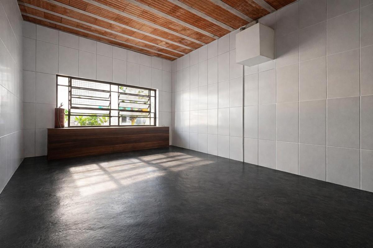 Andar, Aeroporto, 0 Quarto, 0 Vaga