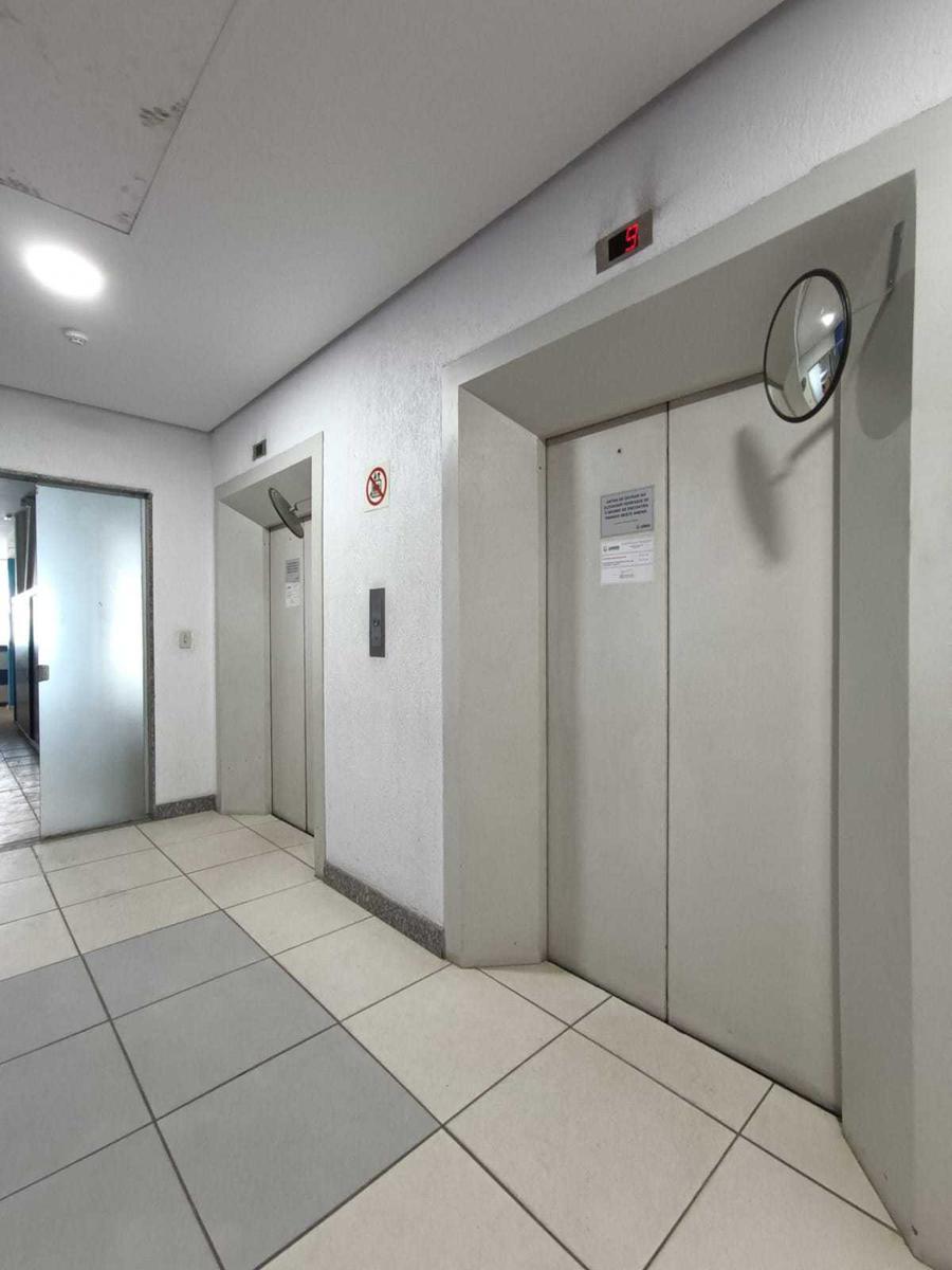 Prédio, Centro, 0 Quarto, 0 Vaga