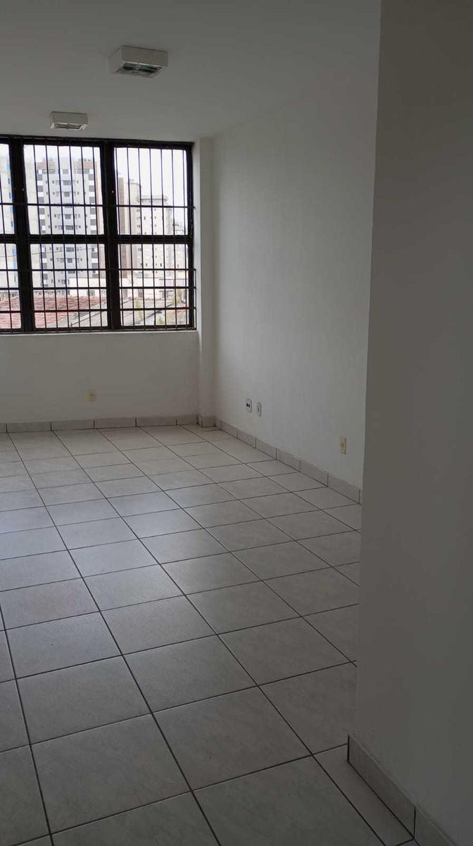 Sala, Nova Suíssa, 0 Quarto, 0 Vaga