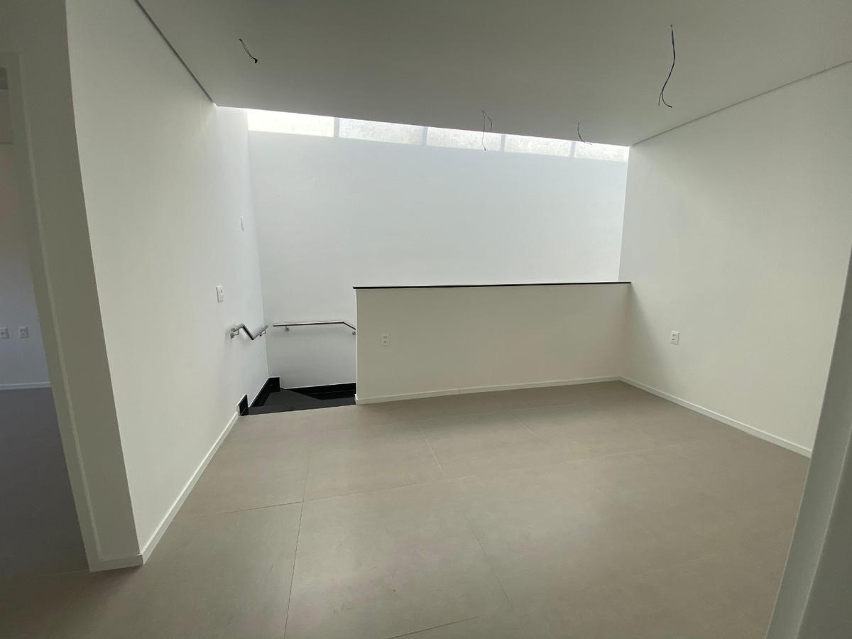 Casa, Garças, 3 Quartos, 2 Vagas, 1 Suíte