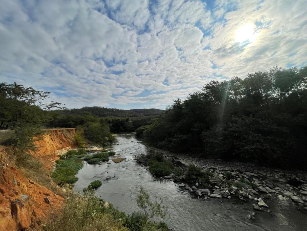Lote, Lagoa dos Mares, 0 Quarto, 0 Vaga