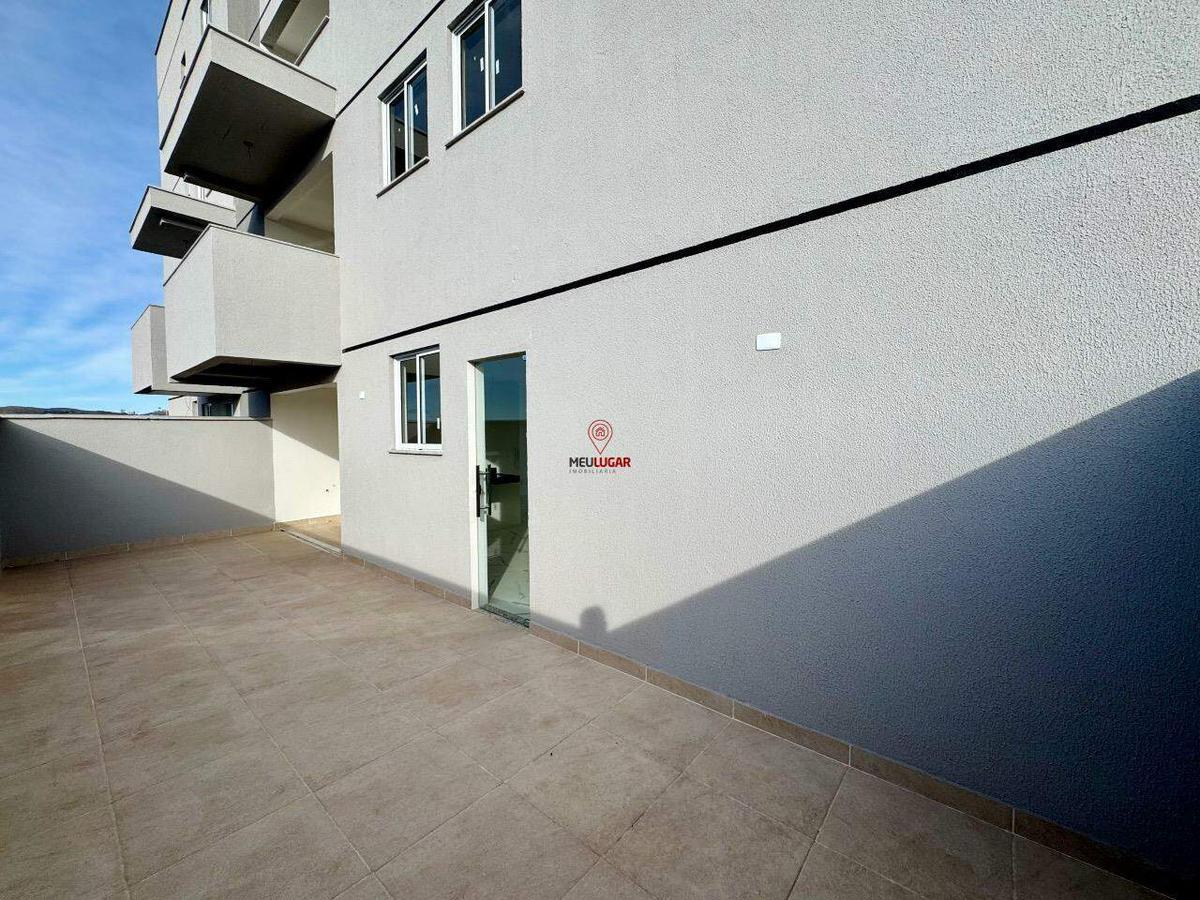 Apartamento, Miramar (barreiro), 3 Quartos, 1 Vaga, 1 Suíte