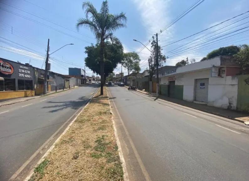 Lote, São Pedro, 1 Quarto, 0 Vaga