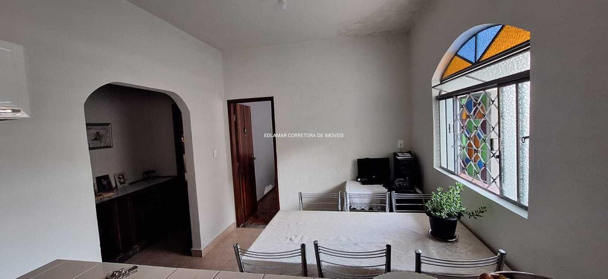 Casa, Industrial, 3 Quartos, 0 Vaga