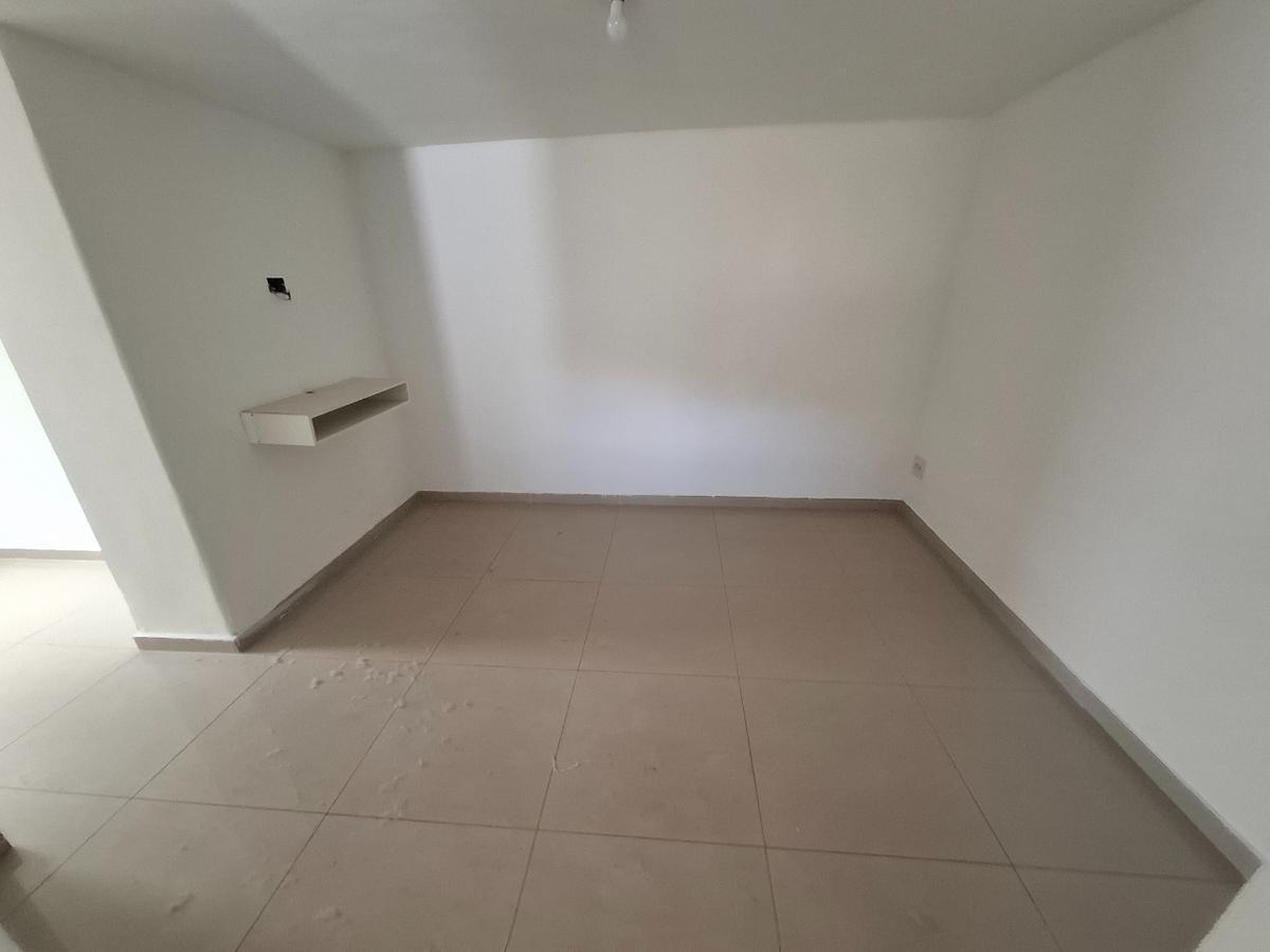 Casa, Cachoeirinha, 5 Quartos, 4 Vagas