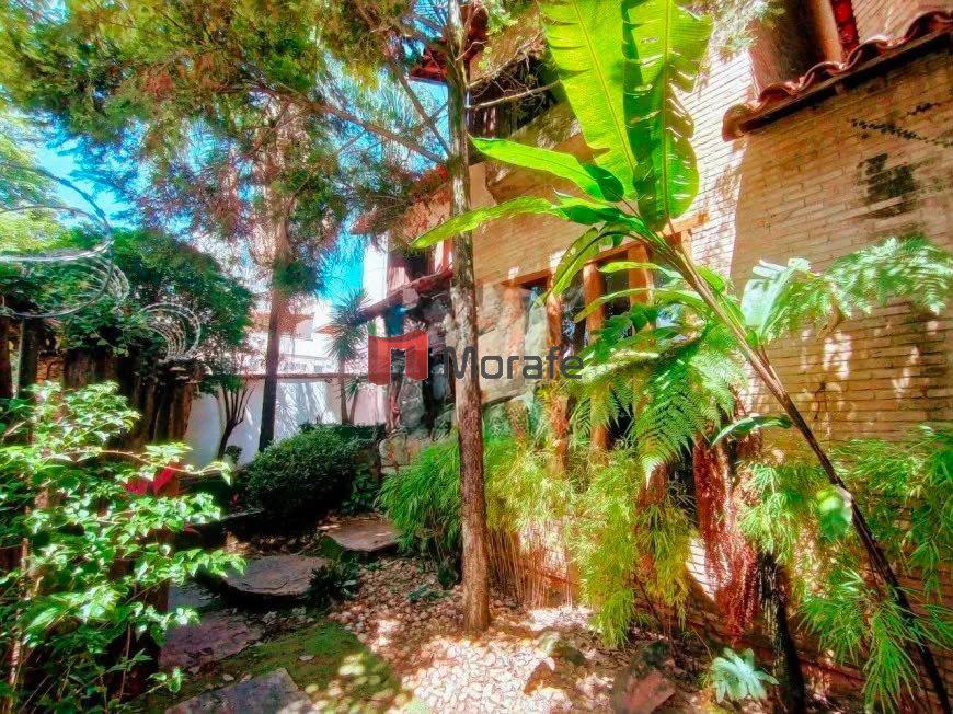 Casa, Castelo, 4 Quartos, 4 Vagas, 1 Suíte