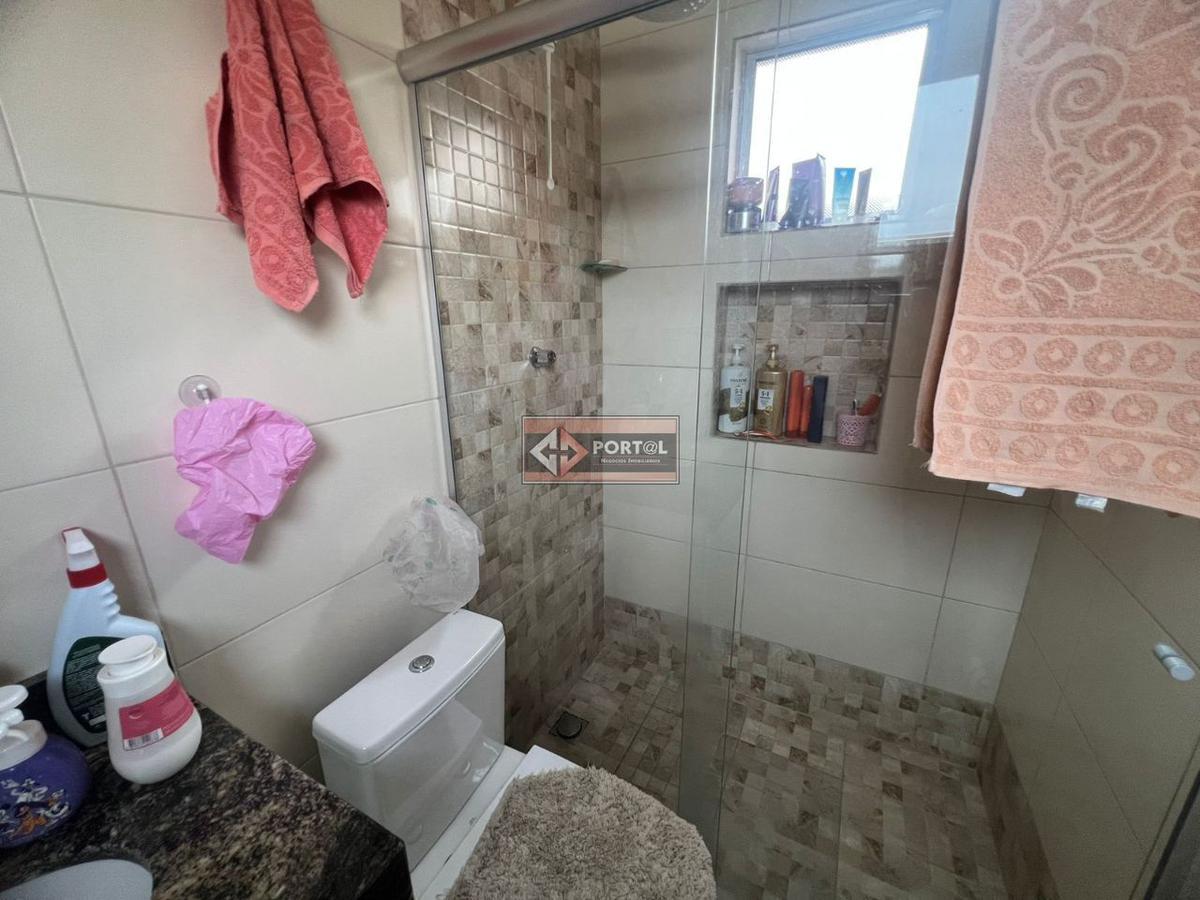 Casa, Boa Vista, 3 Quartos, 2 Vagas, 1 Suíte