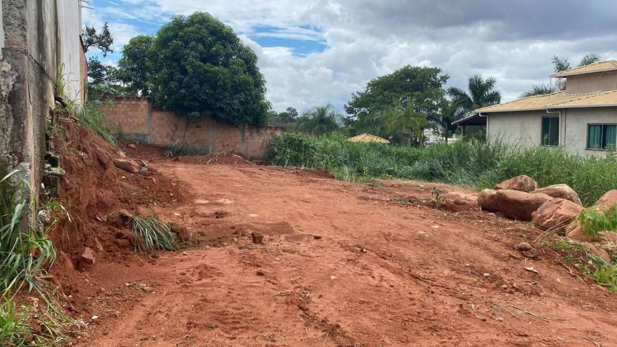 Lote, Liberdade, 0 Quarto, 0 Vaga